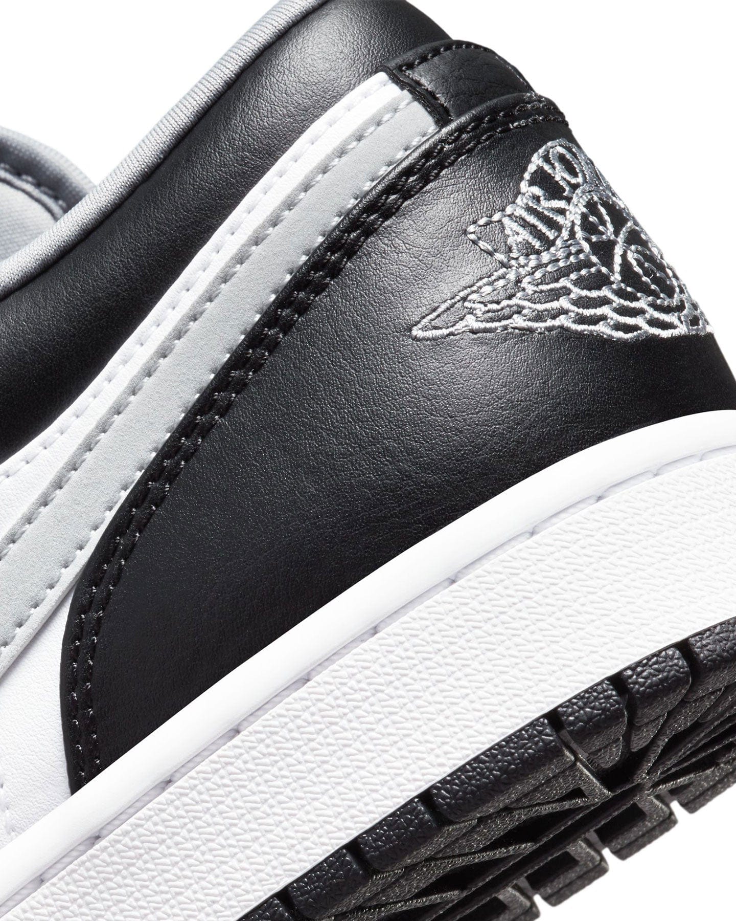 Jordan 1 Low - Black / Particle Grey - White - -