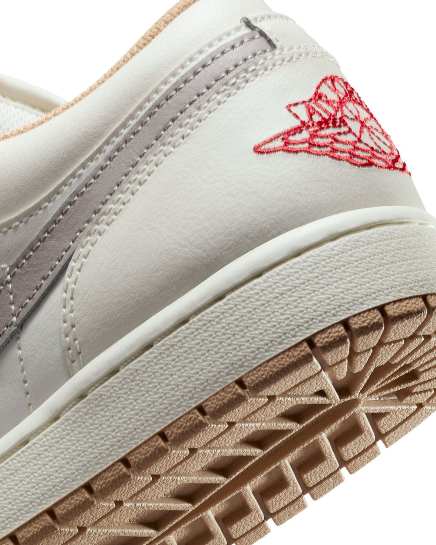 Jordan 1 Low - Sail / Fire Red - College Grey - Hemp - -
