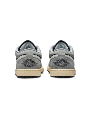 Jordan 1 Low SE - LT Smoke Grey / Black - Sail - Muslin - -