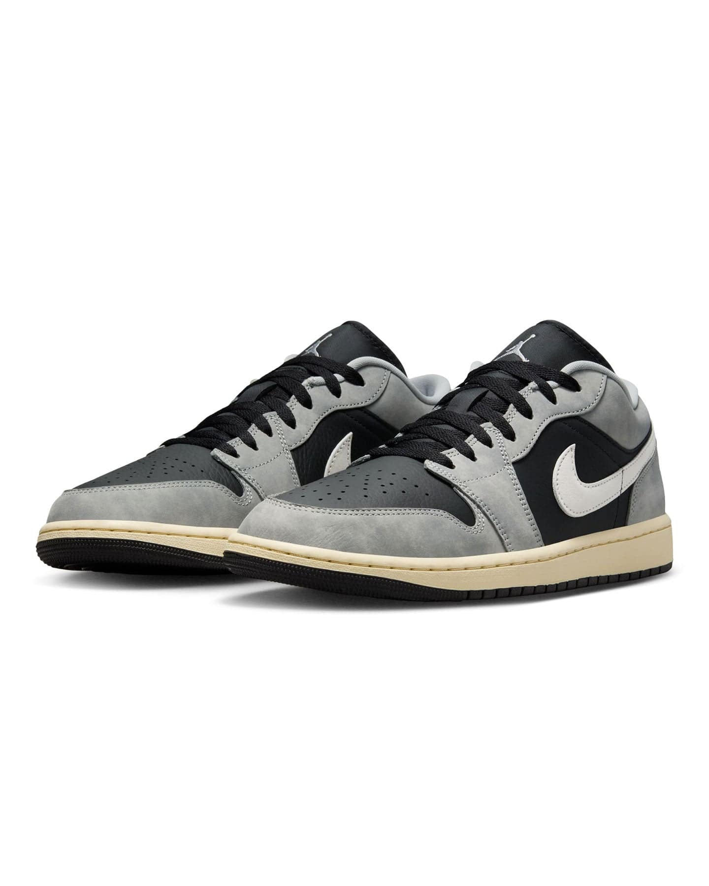 Jordan 1 Low SE - LT Smoke Grey / Black - Sail - Muslin - -