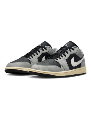 Jordan 1 Low SE - LT Smoke Grey / Black - Sail - Muslin - -