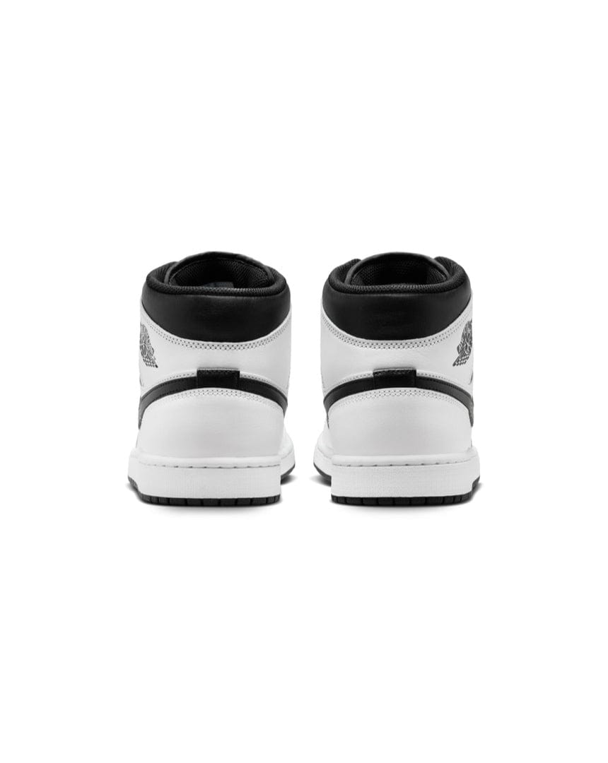 Jordan 1 Mid - "White / Black" - -