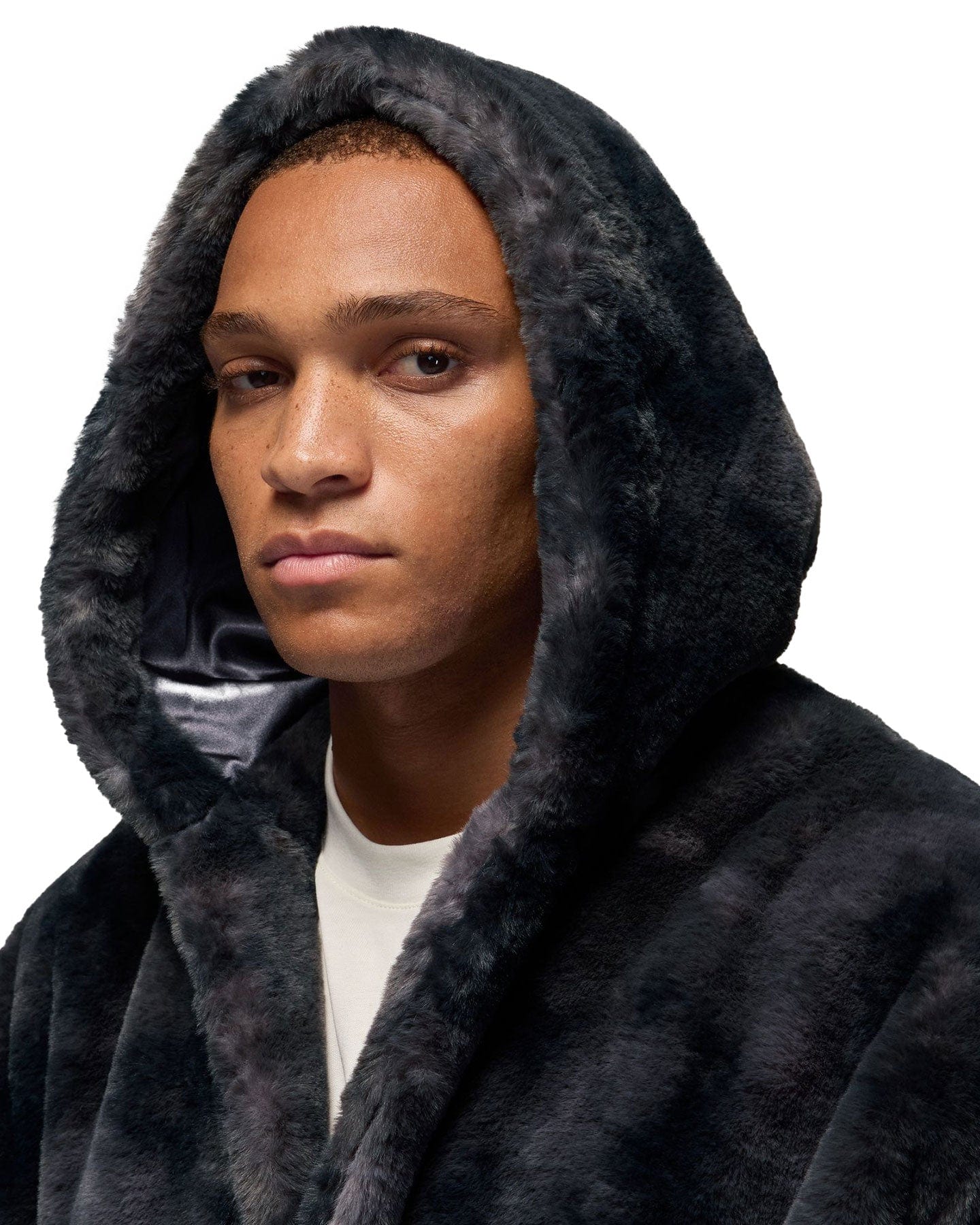 Jordan Brooklyn Holiday Fur Robe - Thunder Grey - -