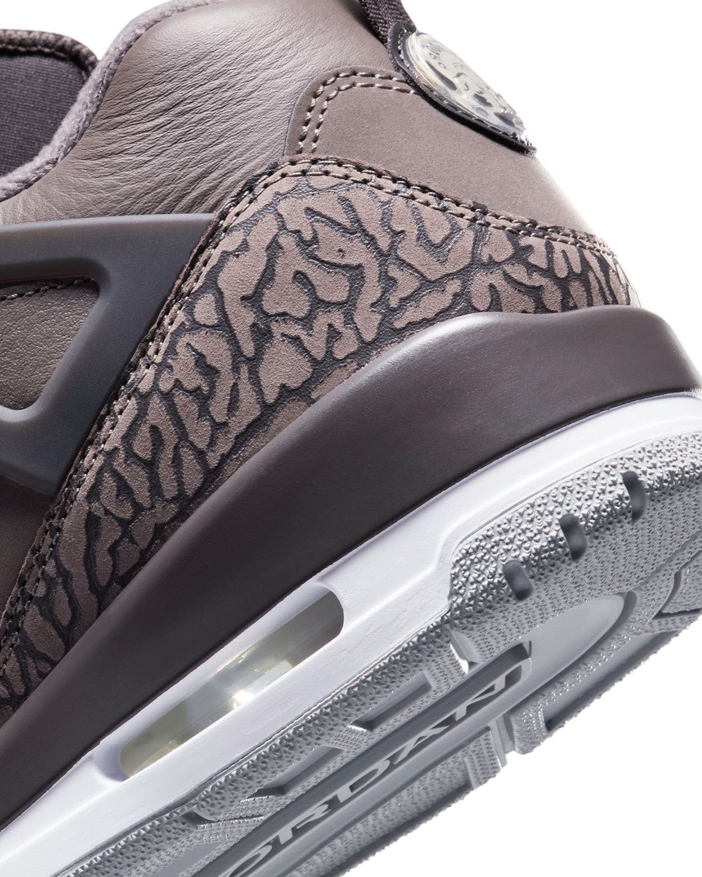 Jordan Spizike Low - Cave Stone / Rattan - -
