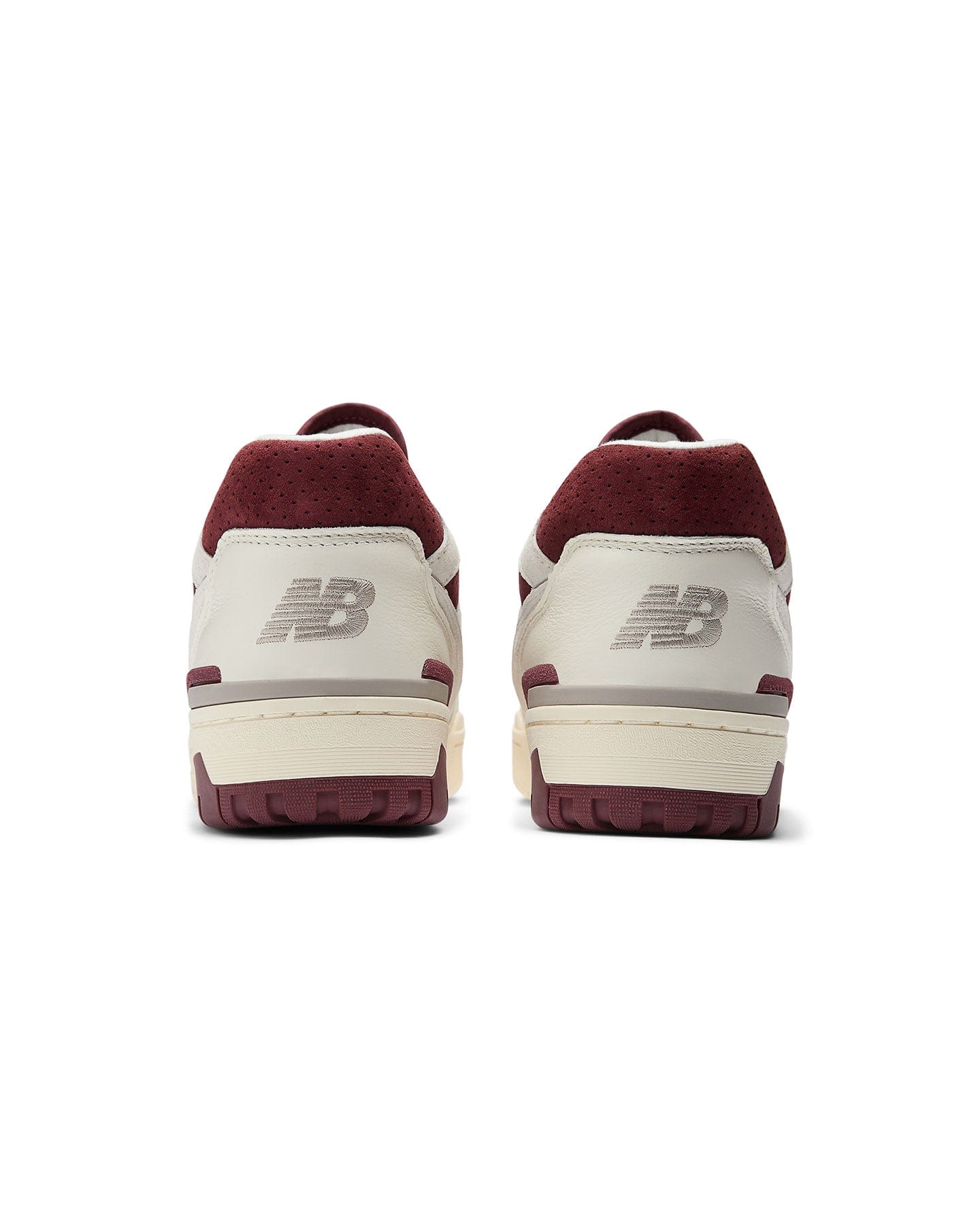 New Balance 550 - White / Red - -