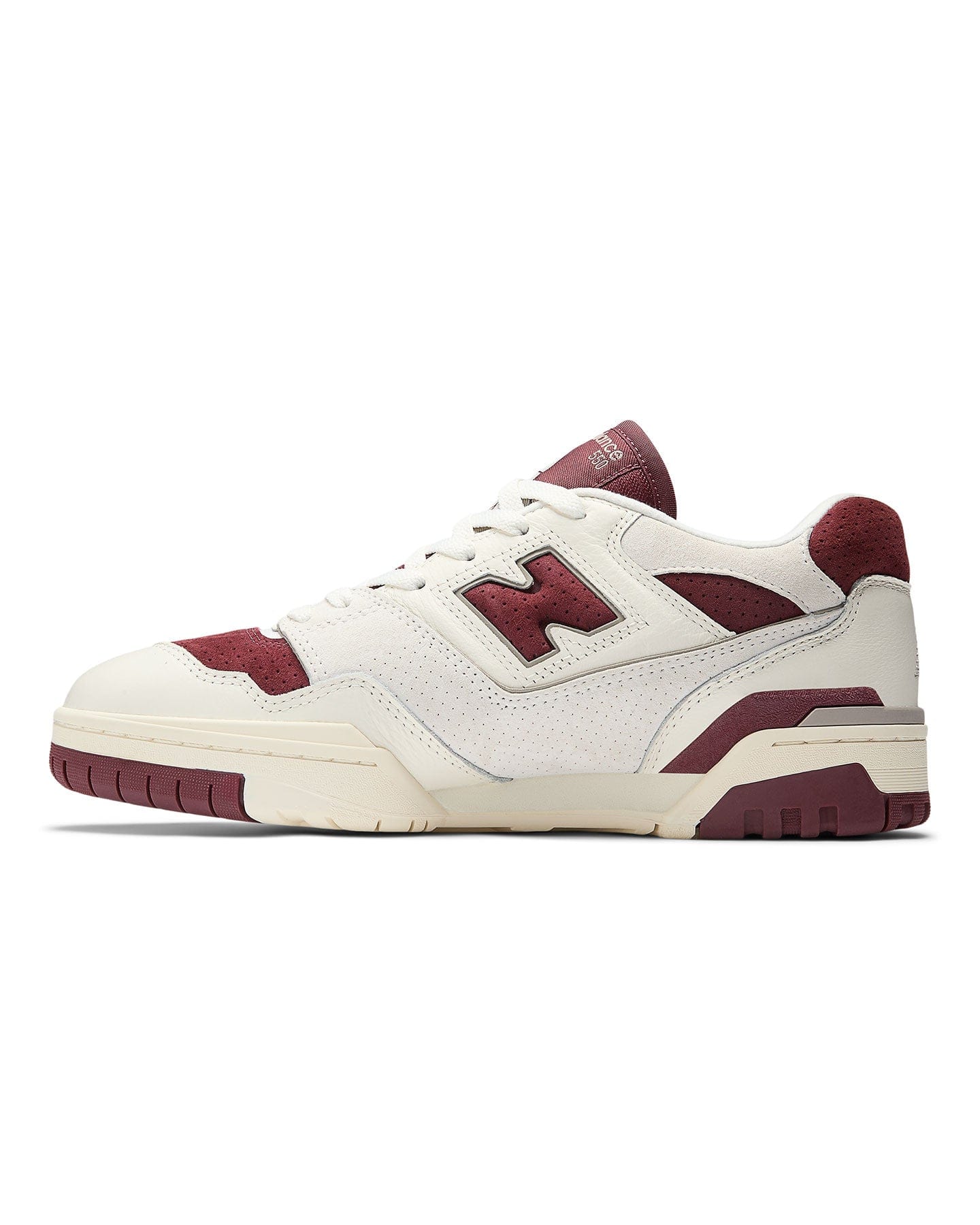New Balance 550 - White / Red - -