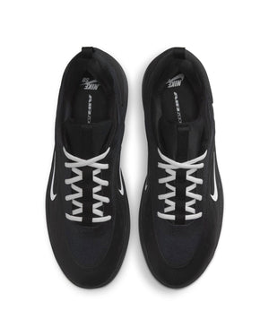 Nike SB Nyjah 4 - Black / White - -