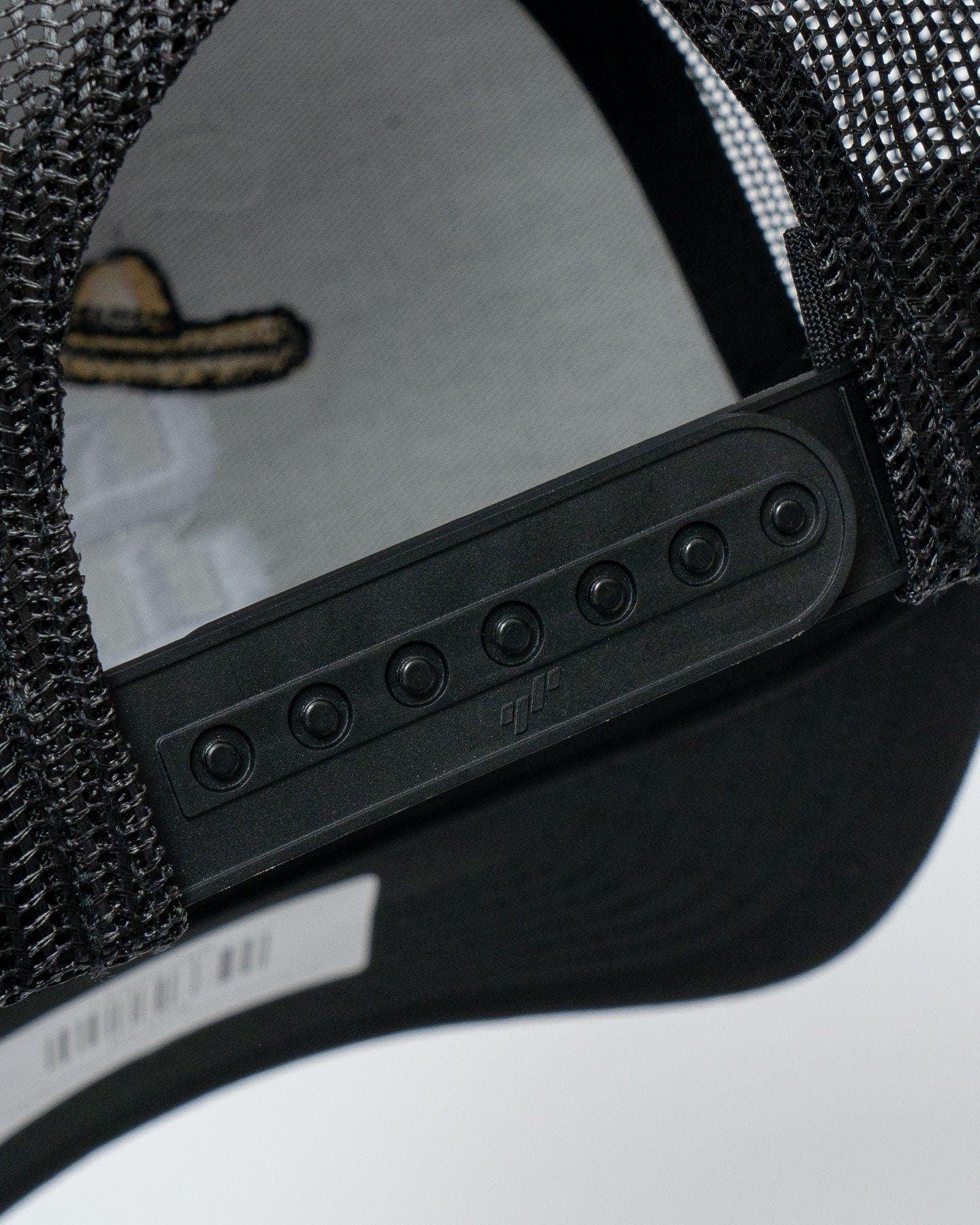Overload Sombrero Classic 5 Panel Trucker - Black / Black - OLSMBTRKCAPBLK - 95722231
