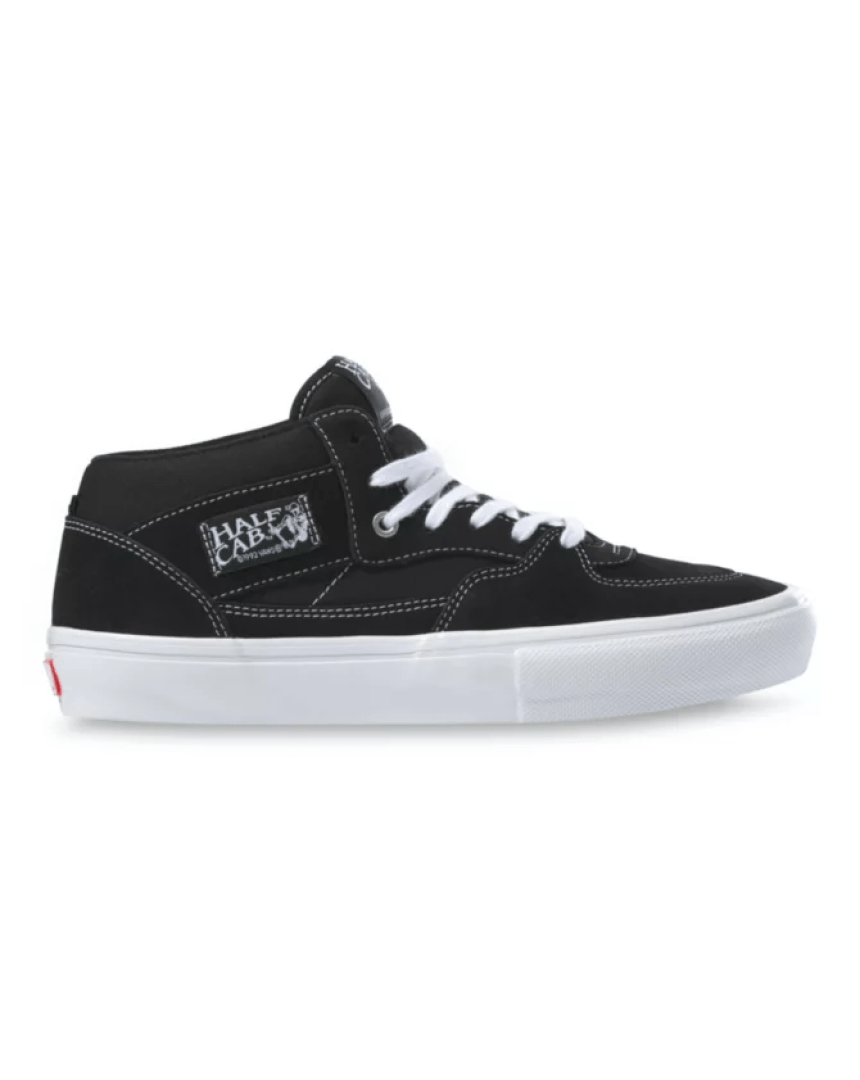 Vans Footwear 6 Vans Skate Half Cab - Black / White