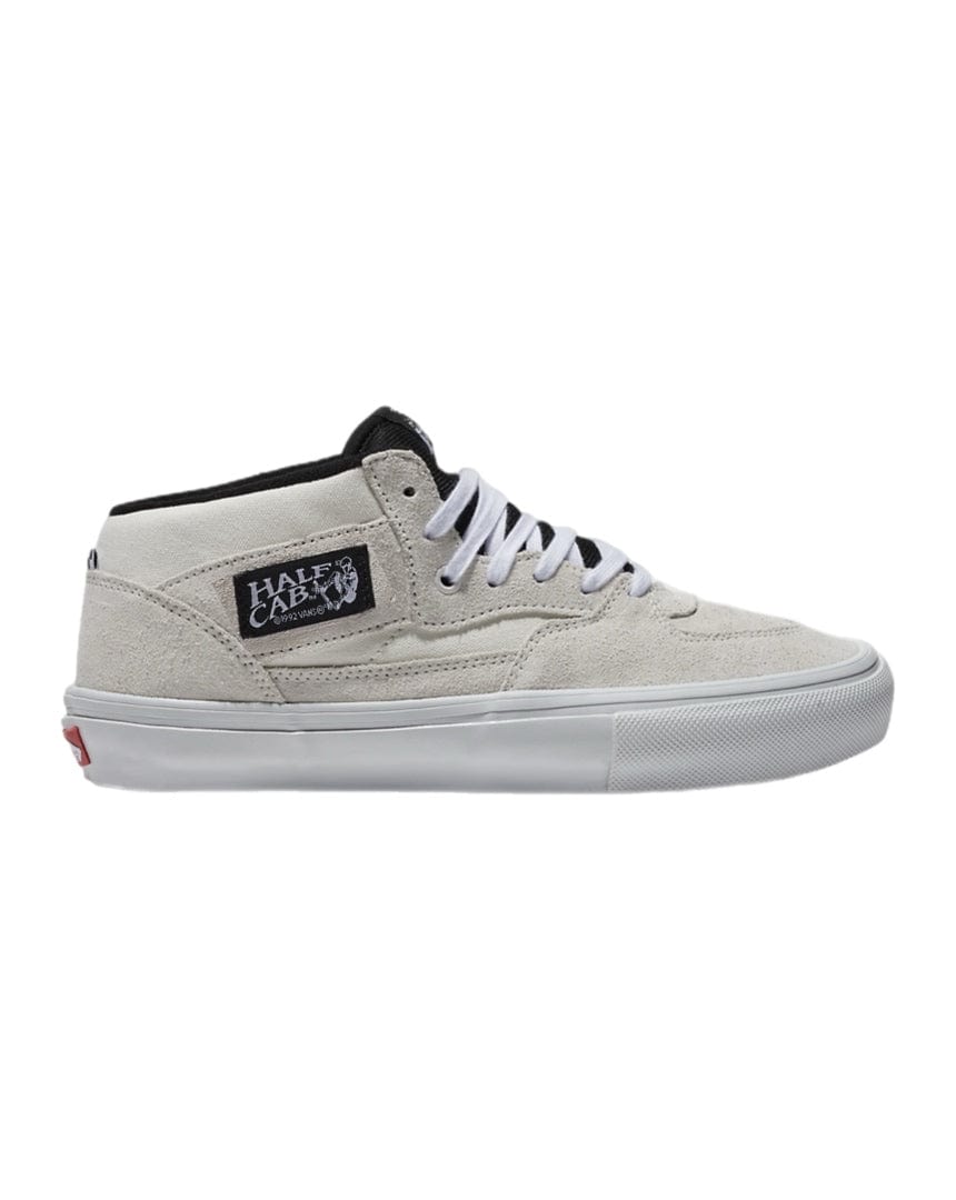 Vans Footwear 8 Vans Skate Half Cab - White / Black