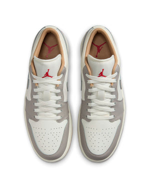 Jordan 1 Low - Sail / Fire Red - College Grey - Hemp - -