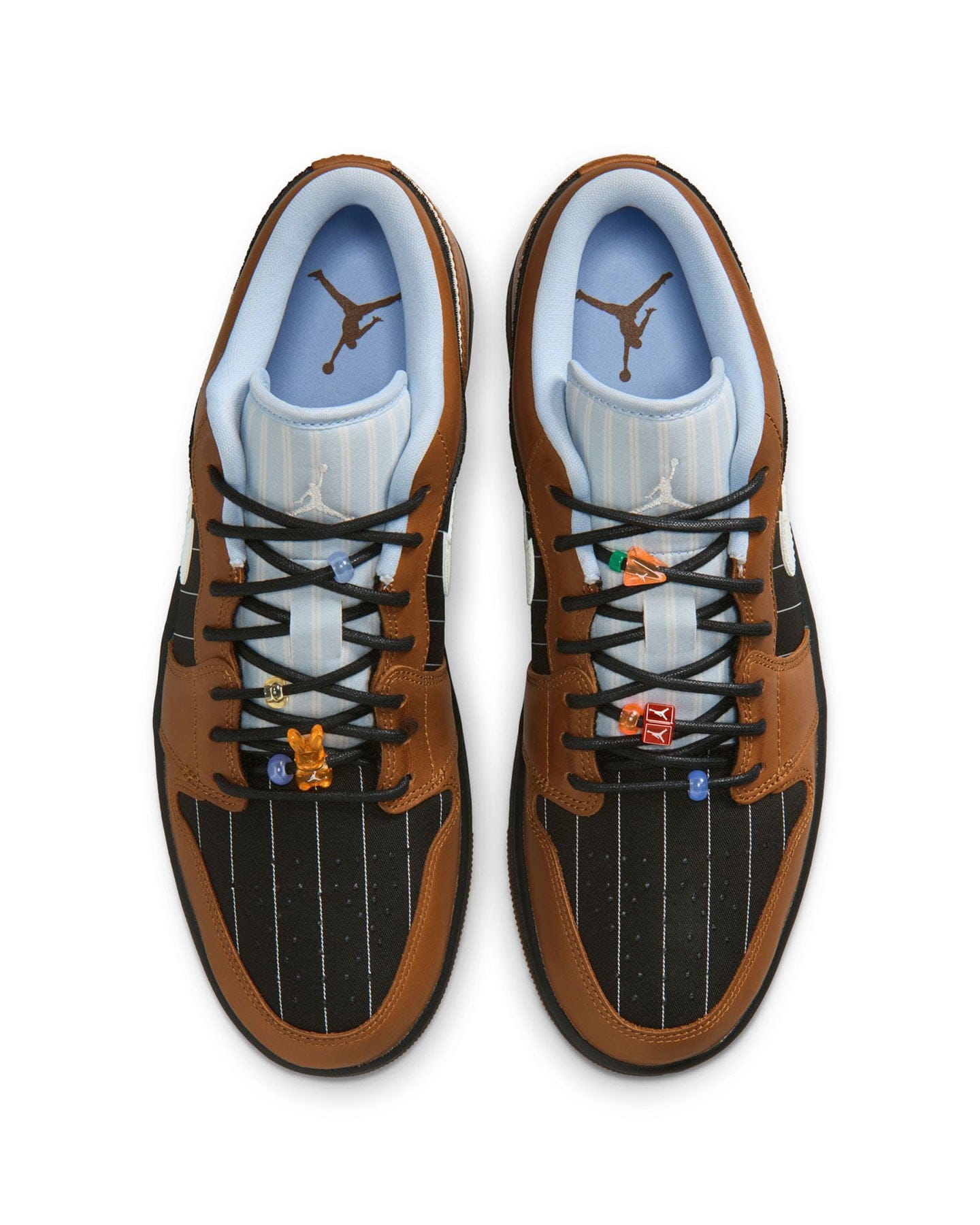 Jordan 1 Low SE - Black / Sail / Lt British Tan - -