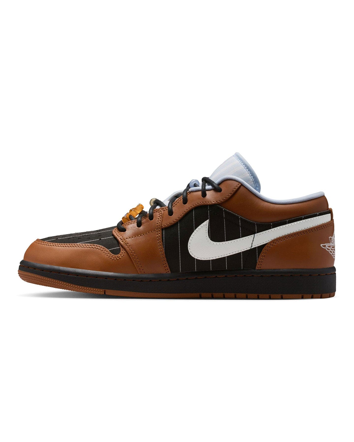 Jordan 1 Low SE - Black / Sail / Lt British Tan - -