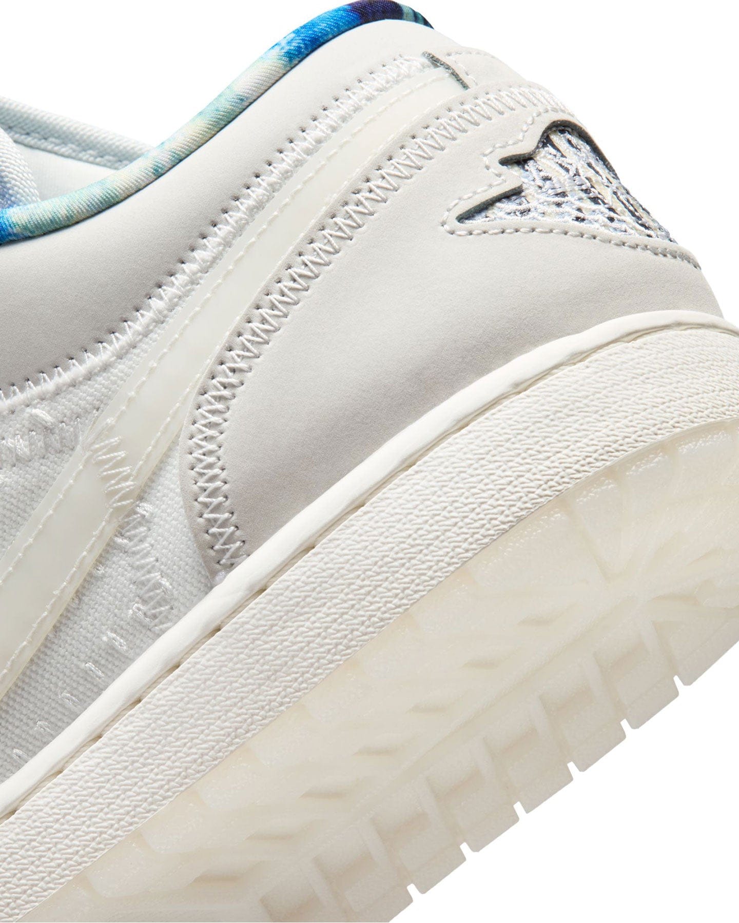 Jordan 1 Low SE - Summit White / Sail - Multicolor - -