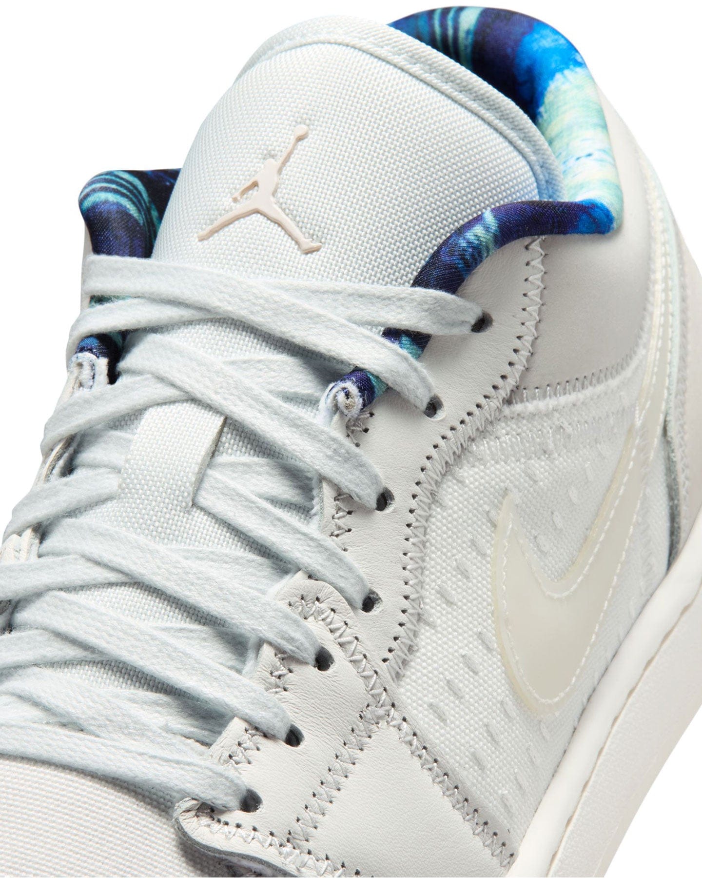 Jordan 1 Low SE - Summit White / Sail - Multicolor - -
