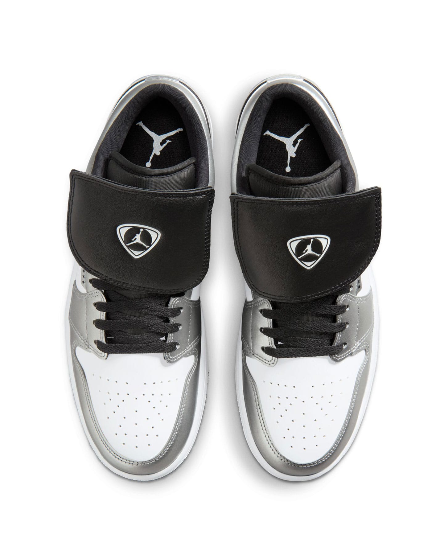 Jordan 1 Low SE - White / Black / Metallic Silver - -