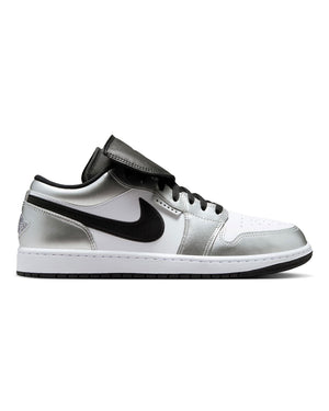 Jordan 1 Low SE - White / Black / Metallic Silver - -