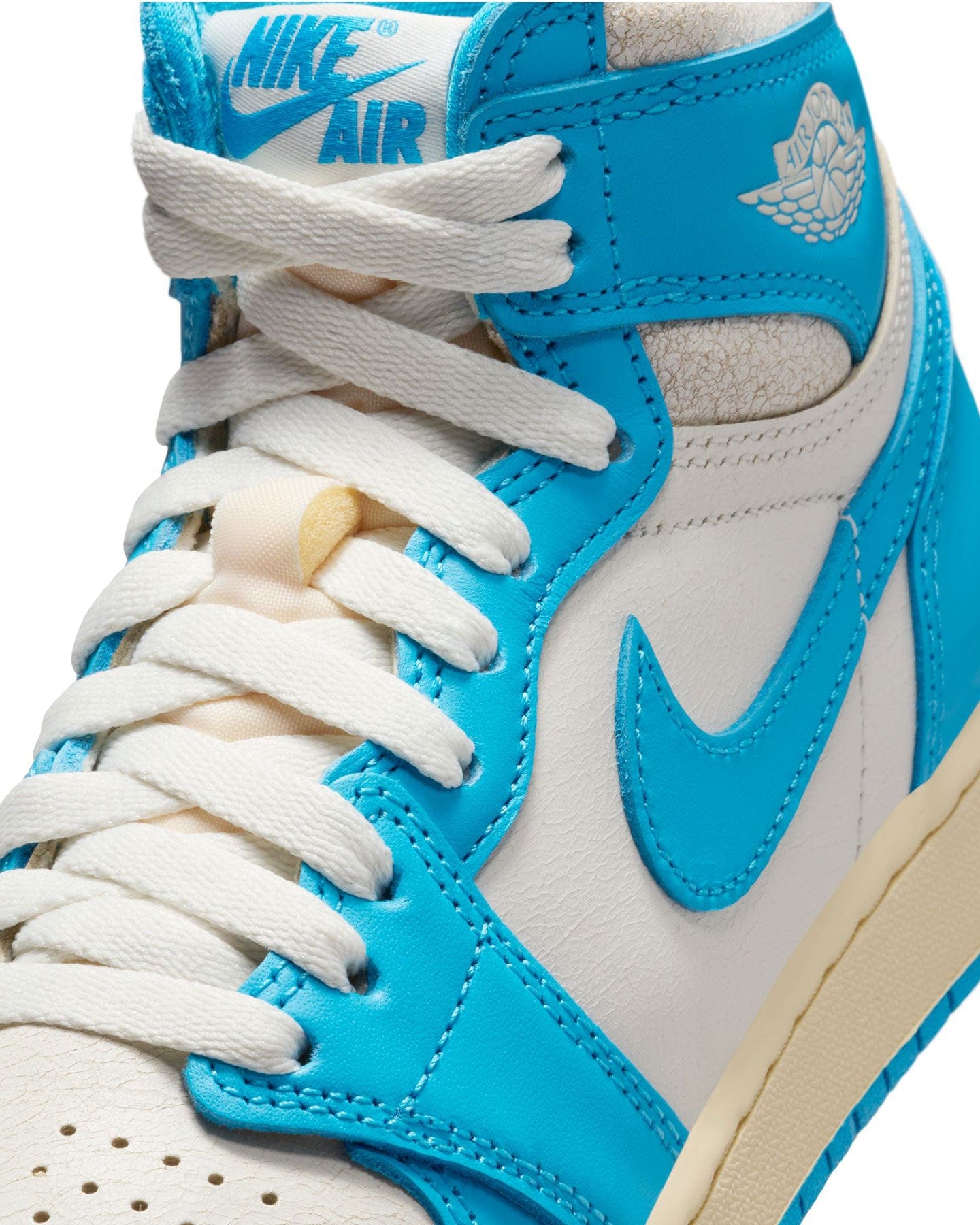 Jordan 1 Retro High OG ( GS ) - "UNC Reimagined" - -