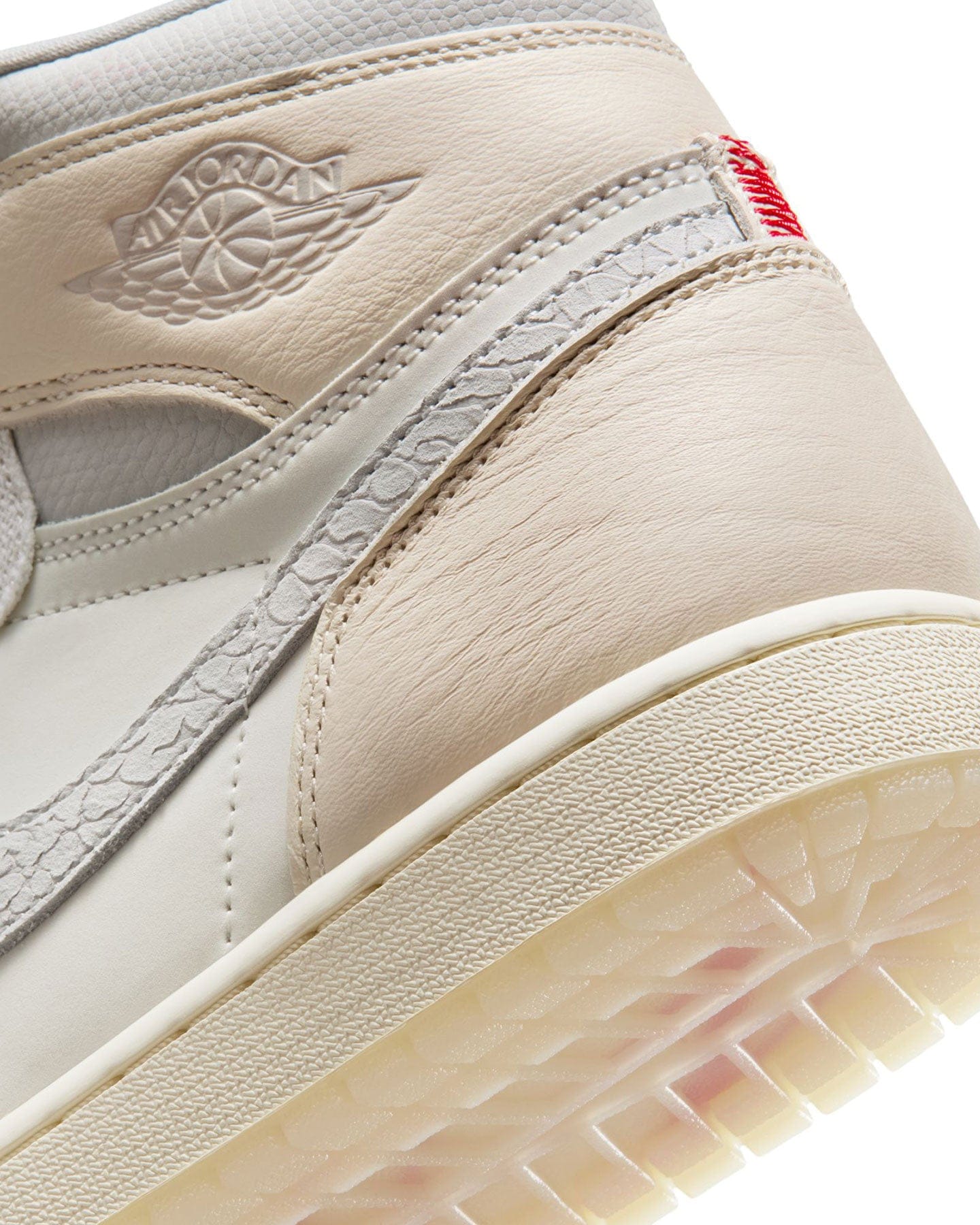 Jordan 1 Retro High OG - Sail / University Red - Pale Ivory - -