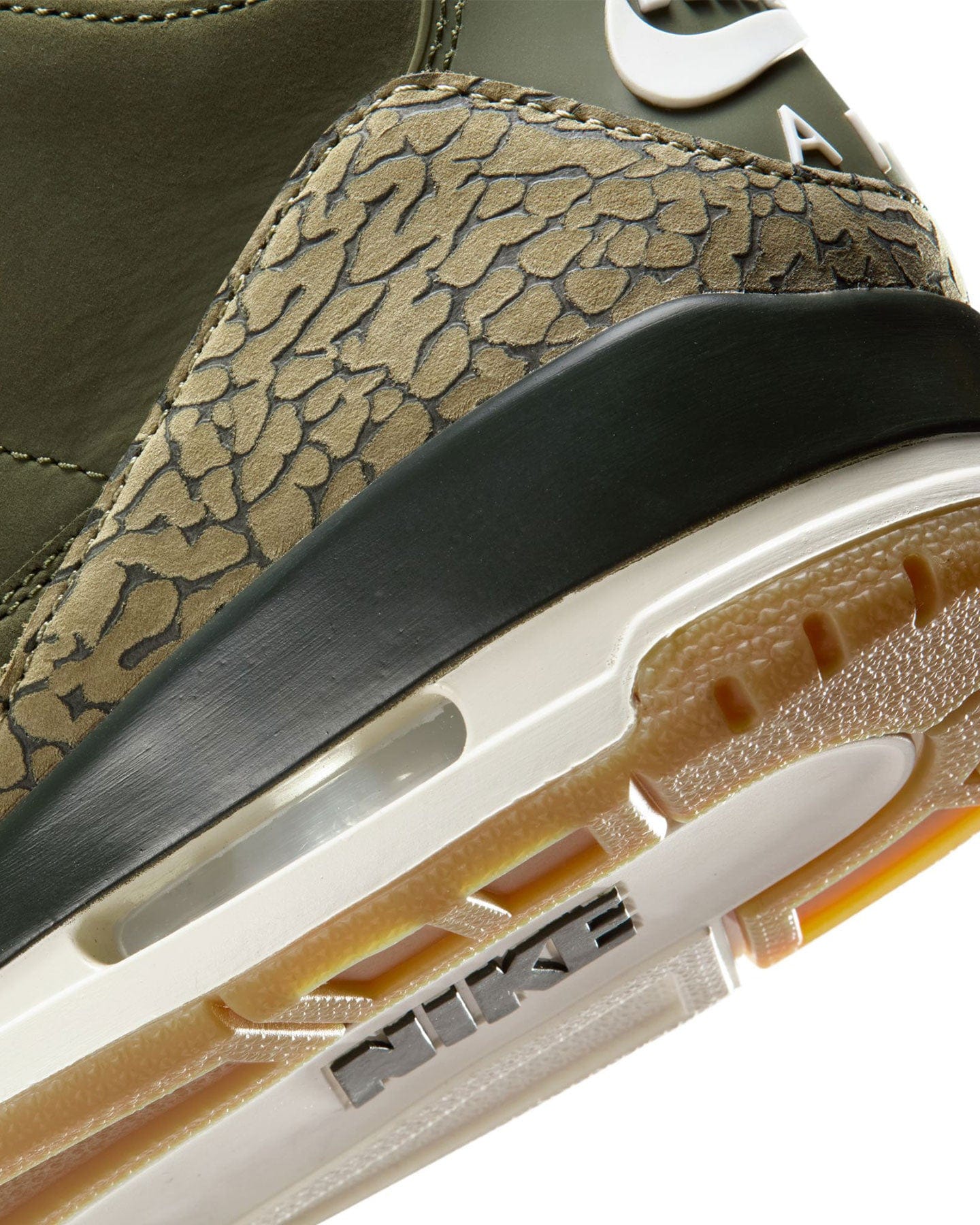 Jordan 3 Retro - "Family Affair" - -