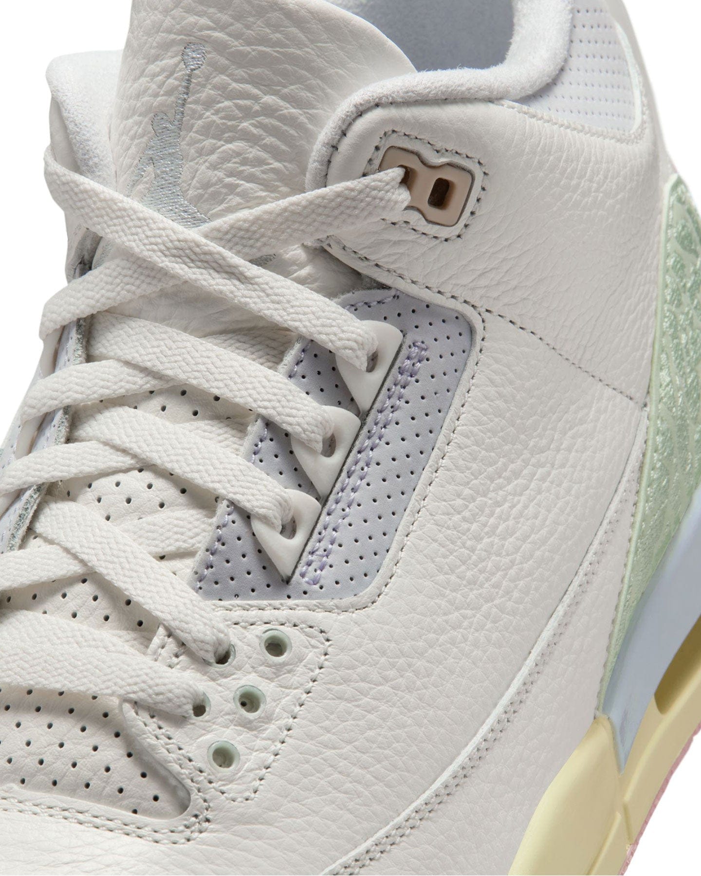 Jordan 3 Retro OG - "Spring Is In The Air" - -