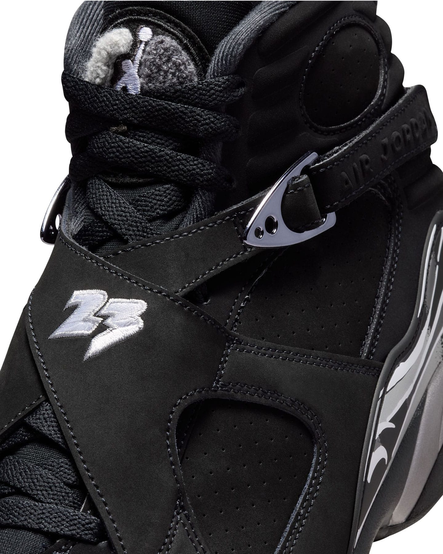 Jordan 8 Retro "Chrome" - -