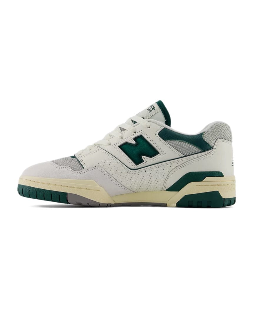 New Balance 550 - Sea Salt / Marsh Green - -