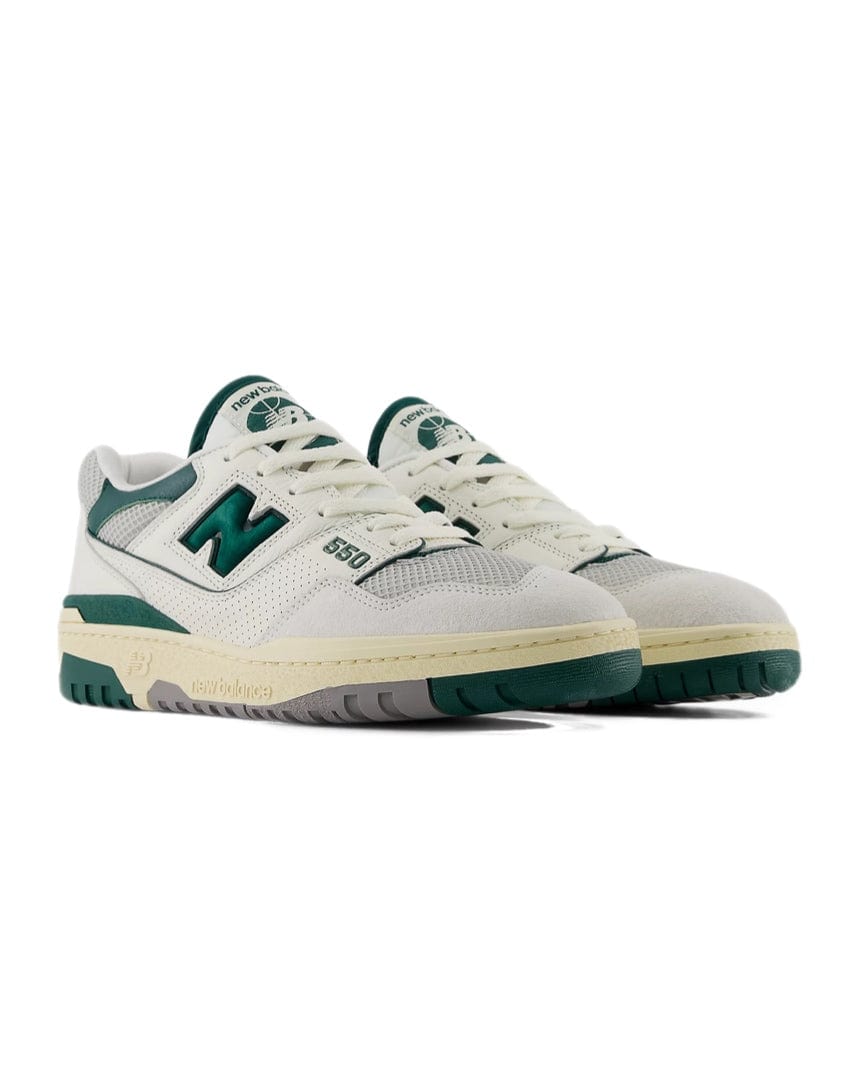 New Balance 550 - Sea Salt / Marsh Green - -