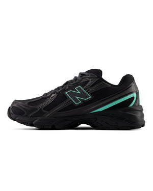 New Balance 740 - Black / Green - -