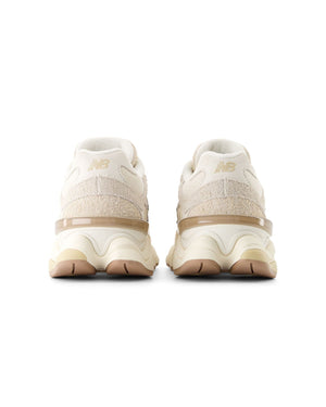 New Balance 9060 - Beige / White - -