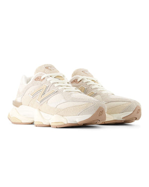 New Balance 9060 - Beige / White - -