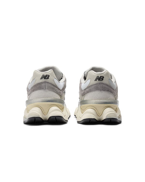 New Balance 9060 - Rain Cloud / Castlerock / White - -