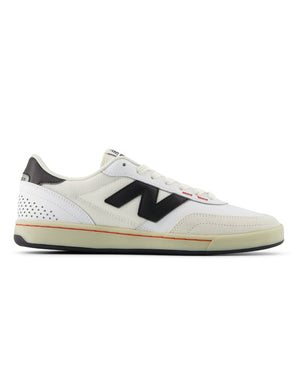 New Balance Numeric 440 V2 - White / Black - -