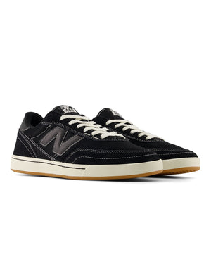New Balance Numeric 440v2 Wide - Black / White - -