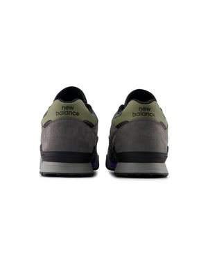 New Balance Numeric 770 - Grey / Black - -