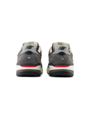 New Balance Numeric Reynolds 933 - Grey / White - -