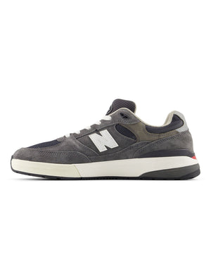 New Balance Numeric Reynolds 933 - Grey / White - -