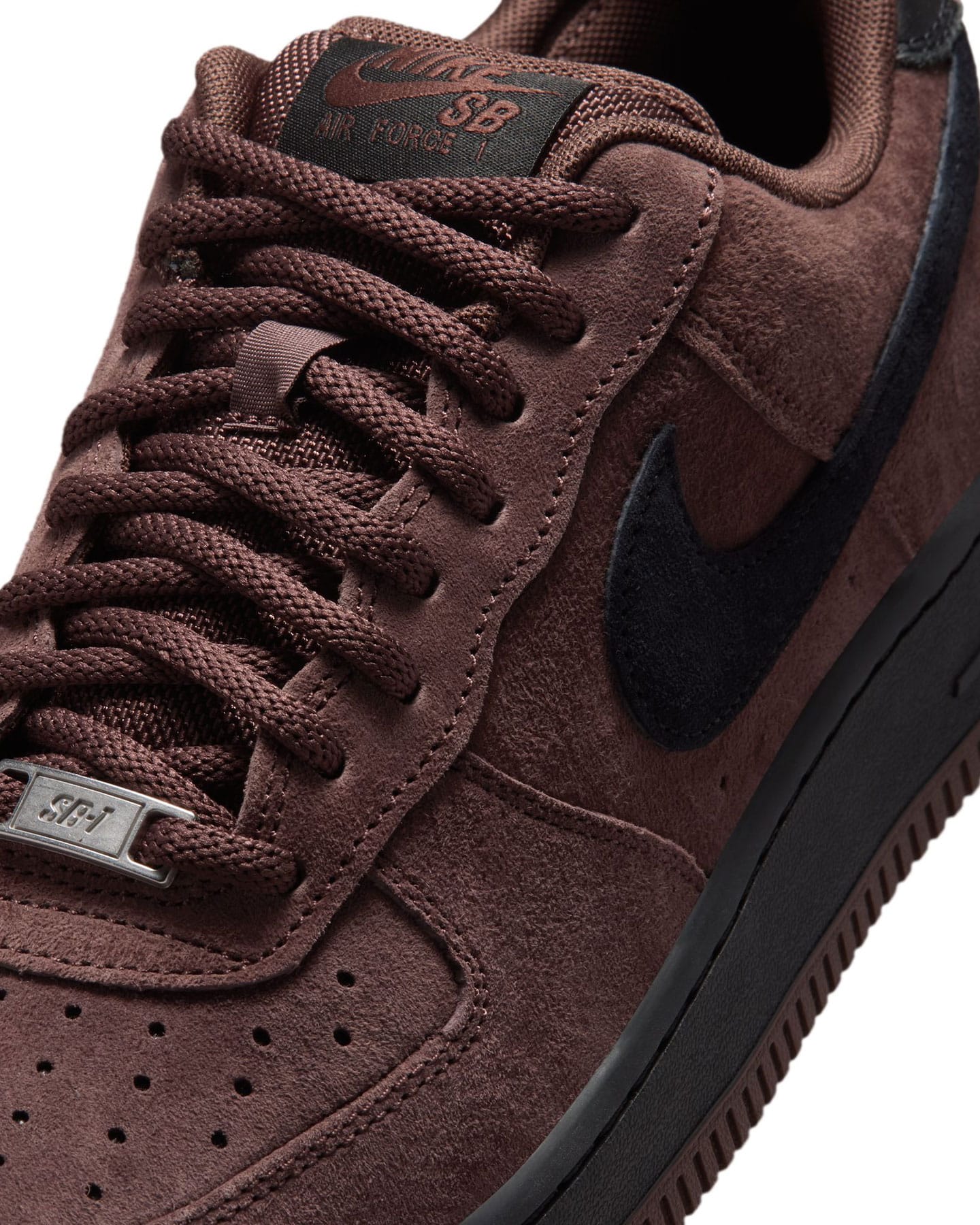 Nike SB Air Force 1 - "Light Chocolate" - -