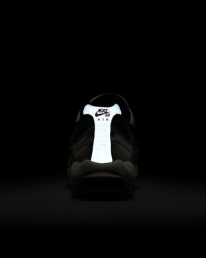 Nike SB Air Max 95 - Summit White / Cactus Flower - -
