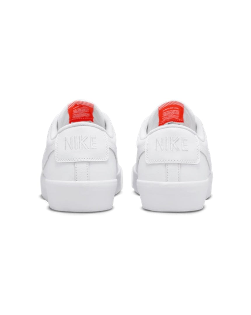 Nike SB Blazer Low Pro GT ISO - White / White / White - -