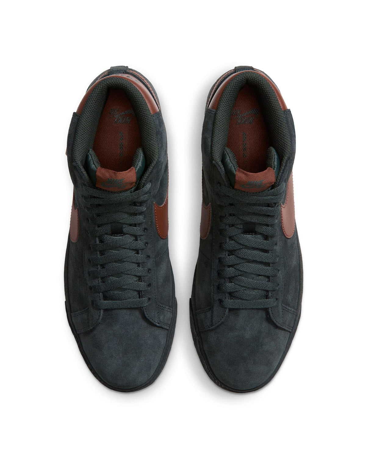 Nike SB Blazer Mid - Black Spruce / Corduroy Brown - -