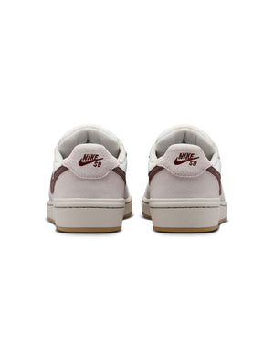 Nike SB Code 58 - Summit White / Mystic Dates - -