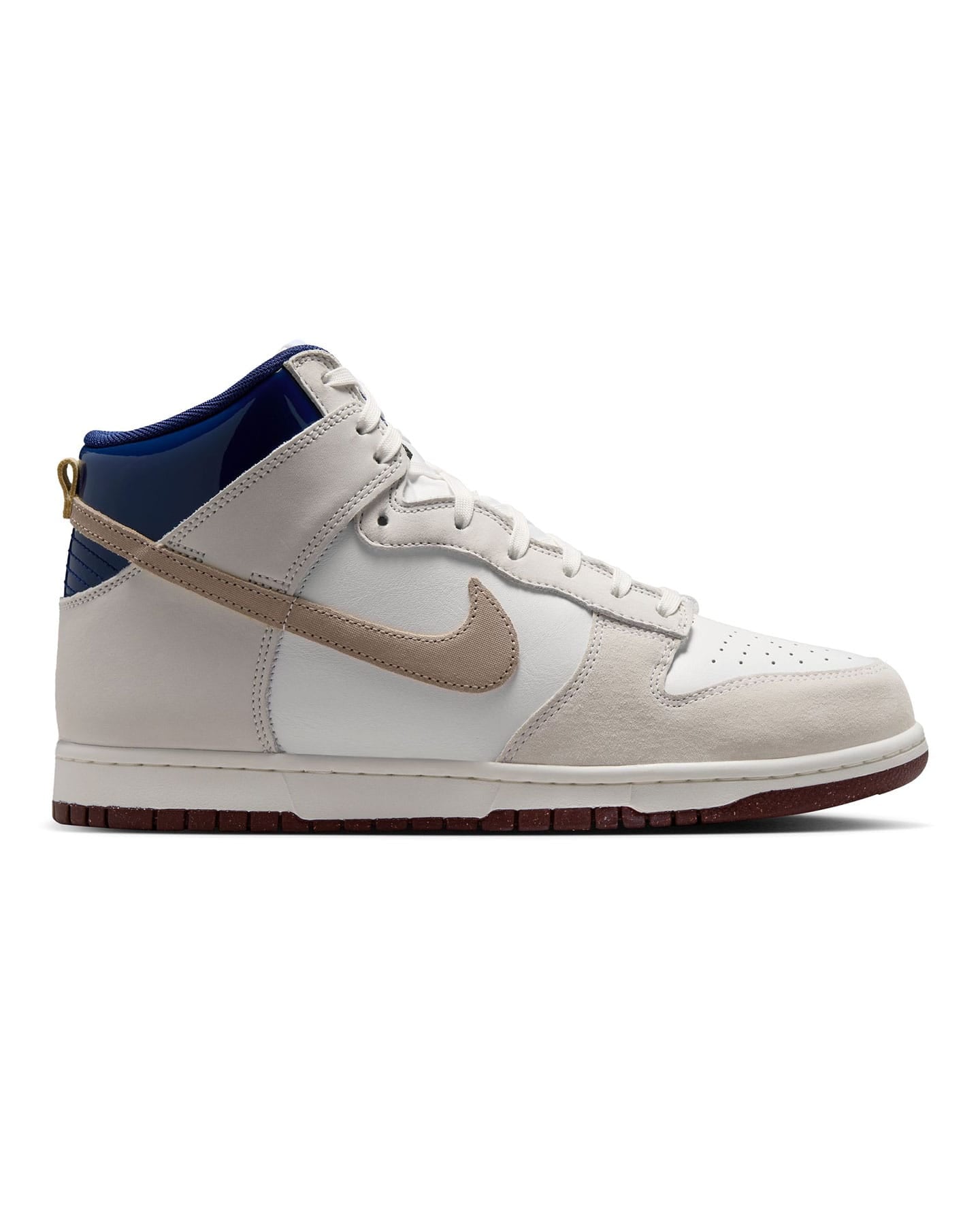 Nike SB Dunk High Pro x Beyond Store - White / Ivory - Sand Dune - Blue Void - -