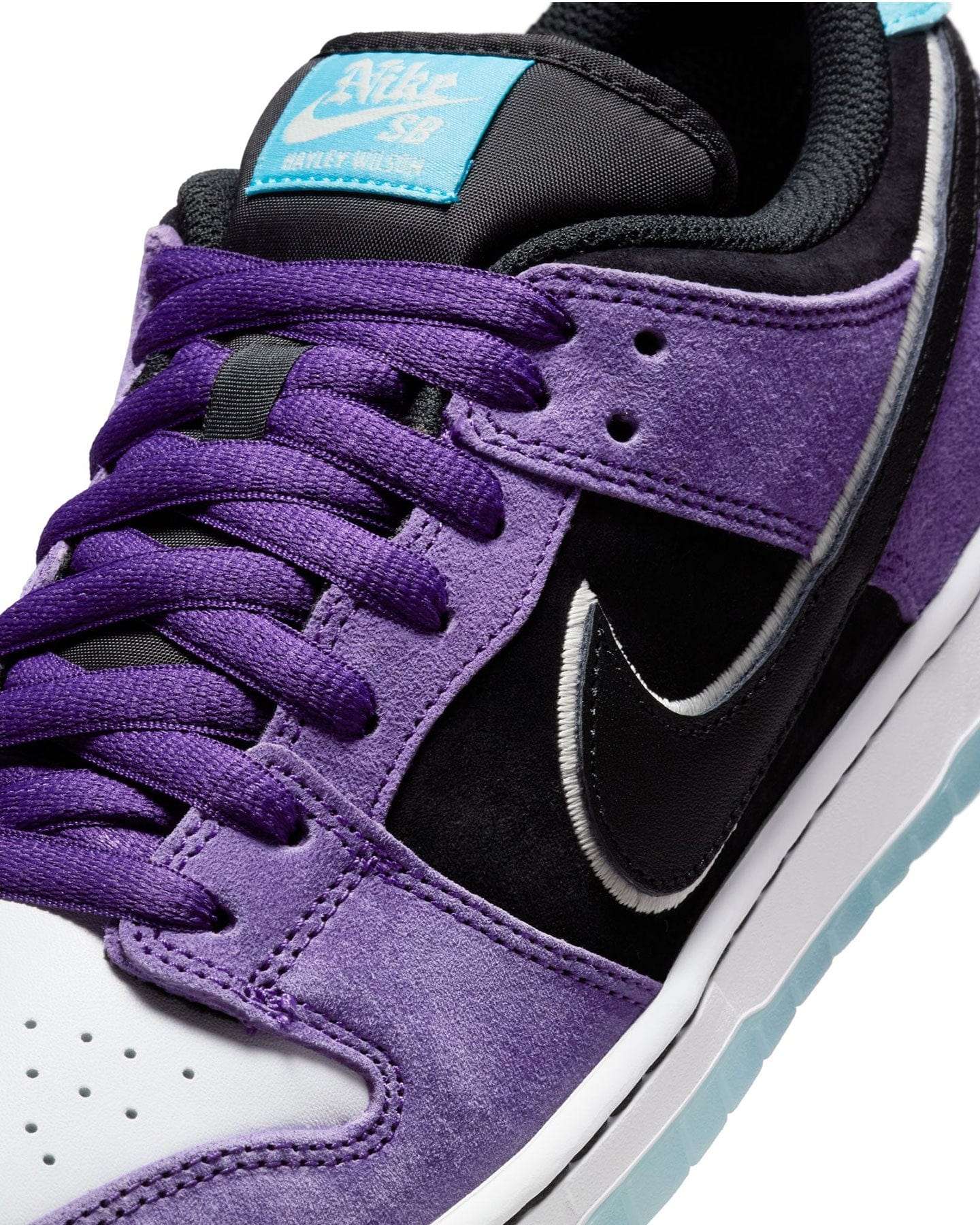 Nike SB Dunk Low Pro "Haley Wilson" - -