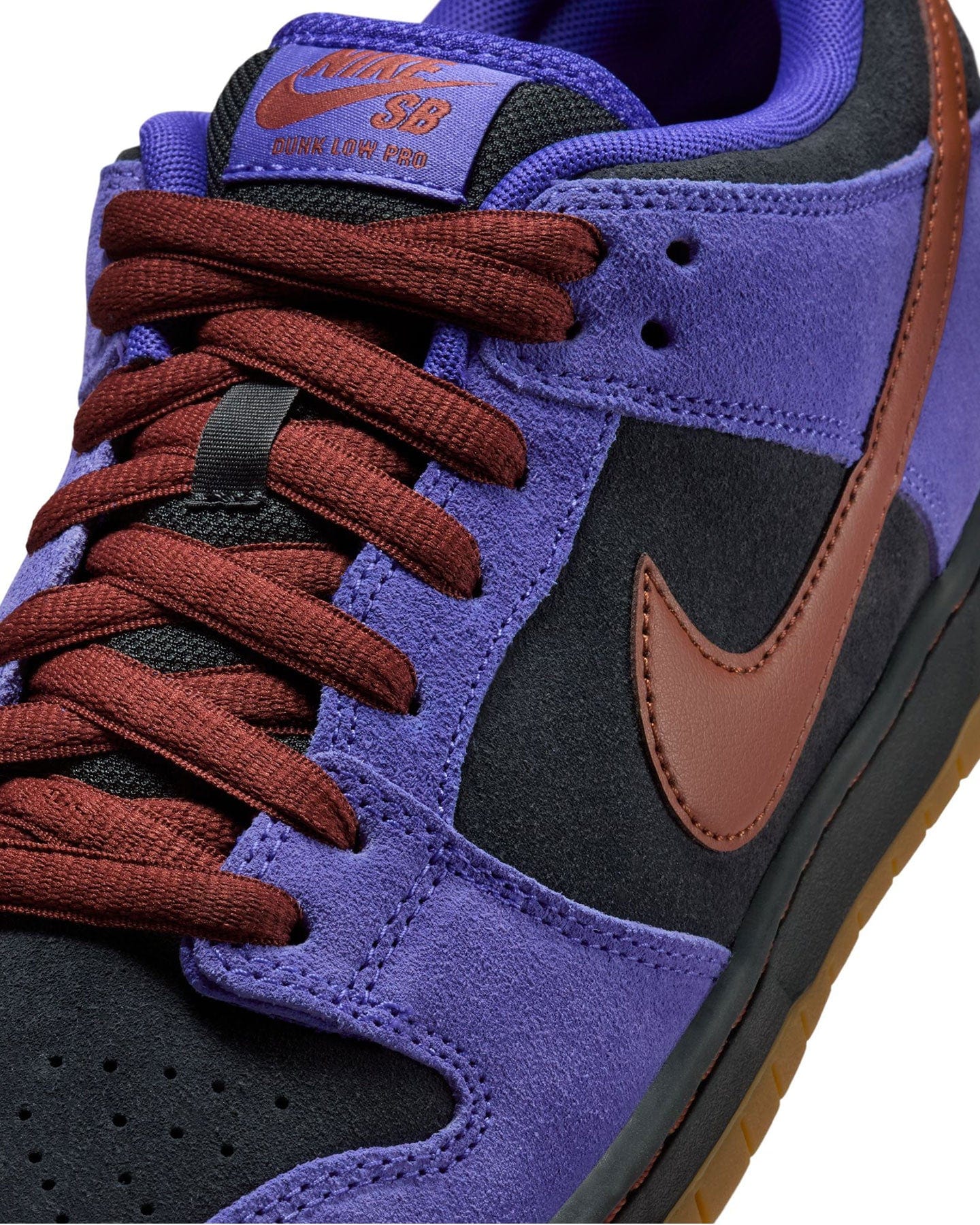 Nike SB Dunk Low Pro - Persian Violet / Cinnamon - Off Noir - -