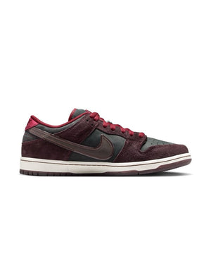 Nike SB Dunk Low Pro QS - "Riot Skateshop" - FZ1289 200 - 197863422367