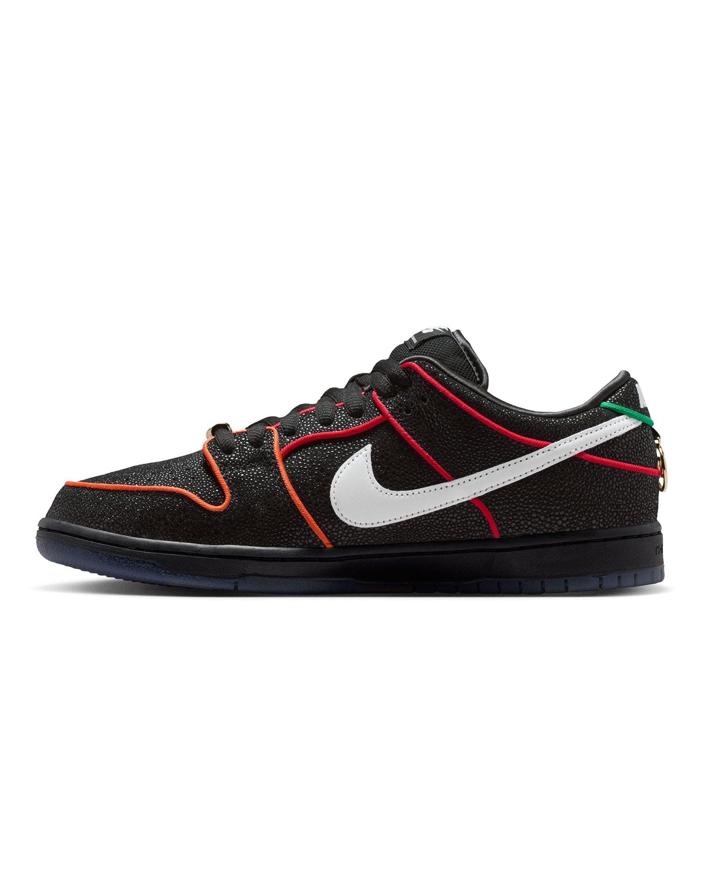 Nike SB Dunk Low Pro QS x Bronx Girls Skate - Black / White - -