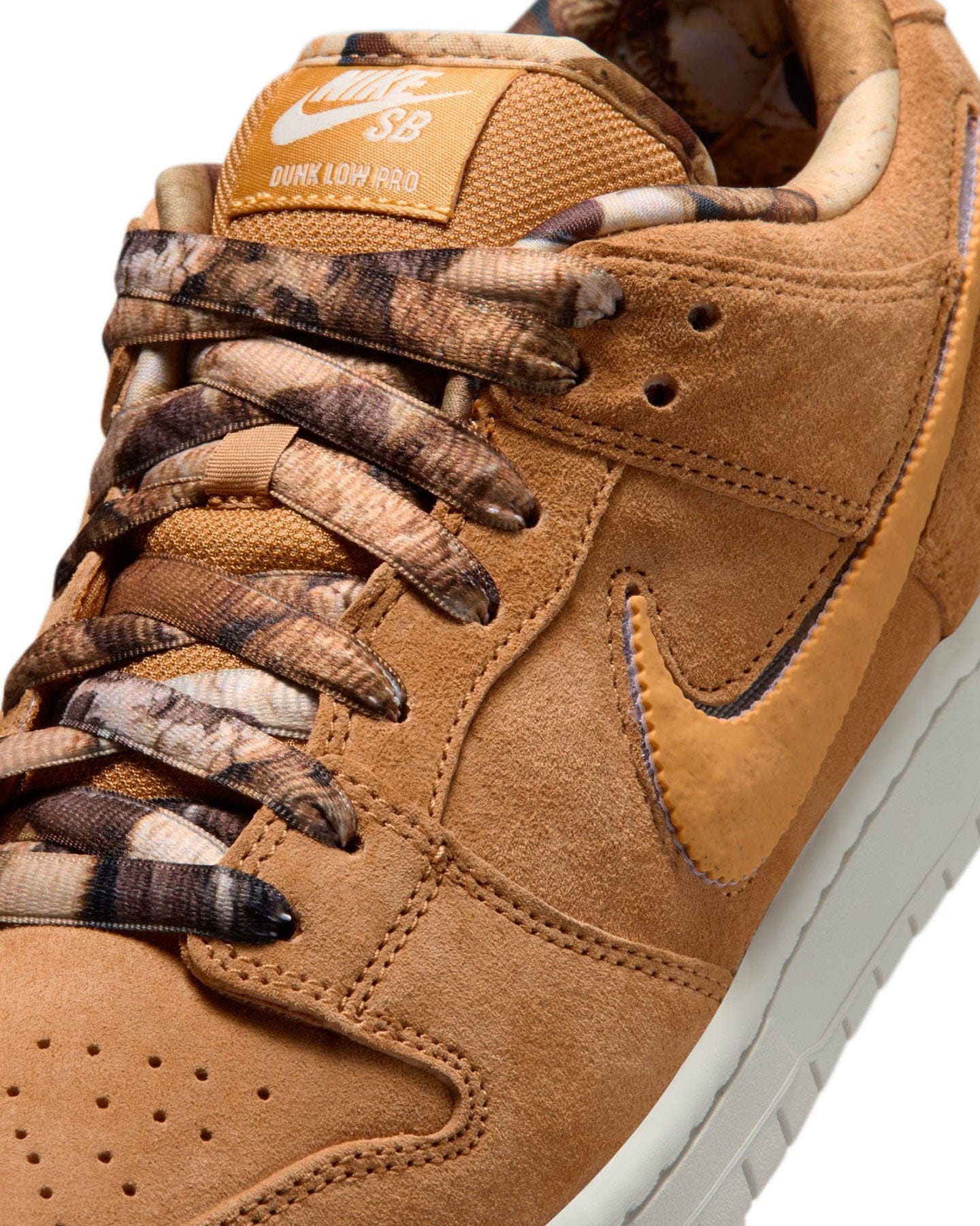 Nike SB Dunk Low Pro x Note Manchester Brew and Biscuits - Flax / Honeycomb - Summit White - Sail - -