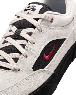 Nike SB Malor - LT Orewood Brown / Team Red - Black - -
