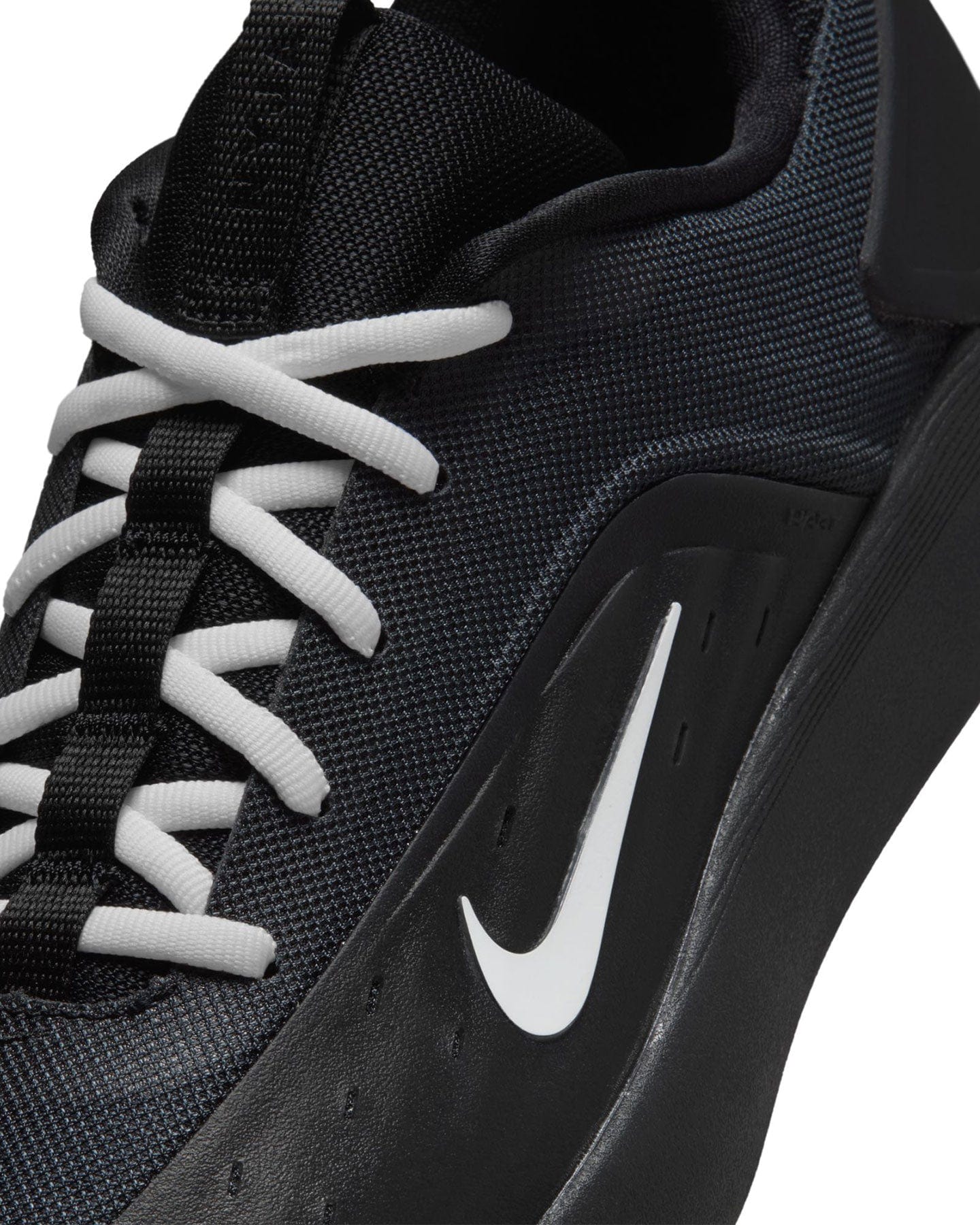 Nike SB Nyjah 4 - Black / White - -